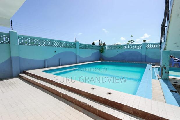 Studio Shanzu Near Pride Inn With Pool - thumbnail 7
