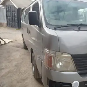 Nissan Caravan (Urvan) 2008 Grey