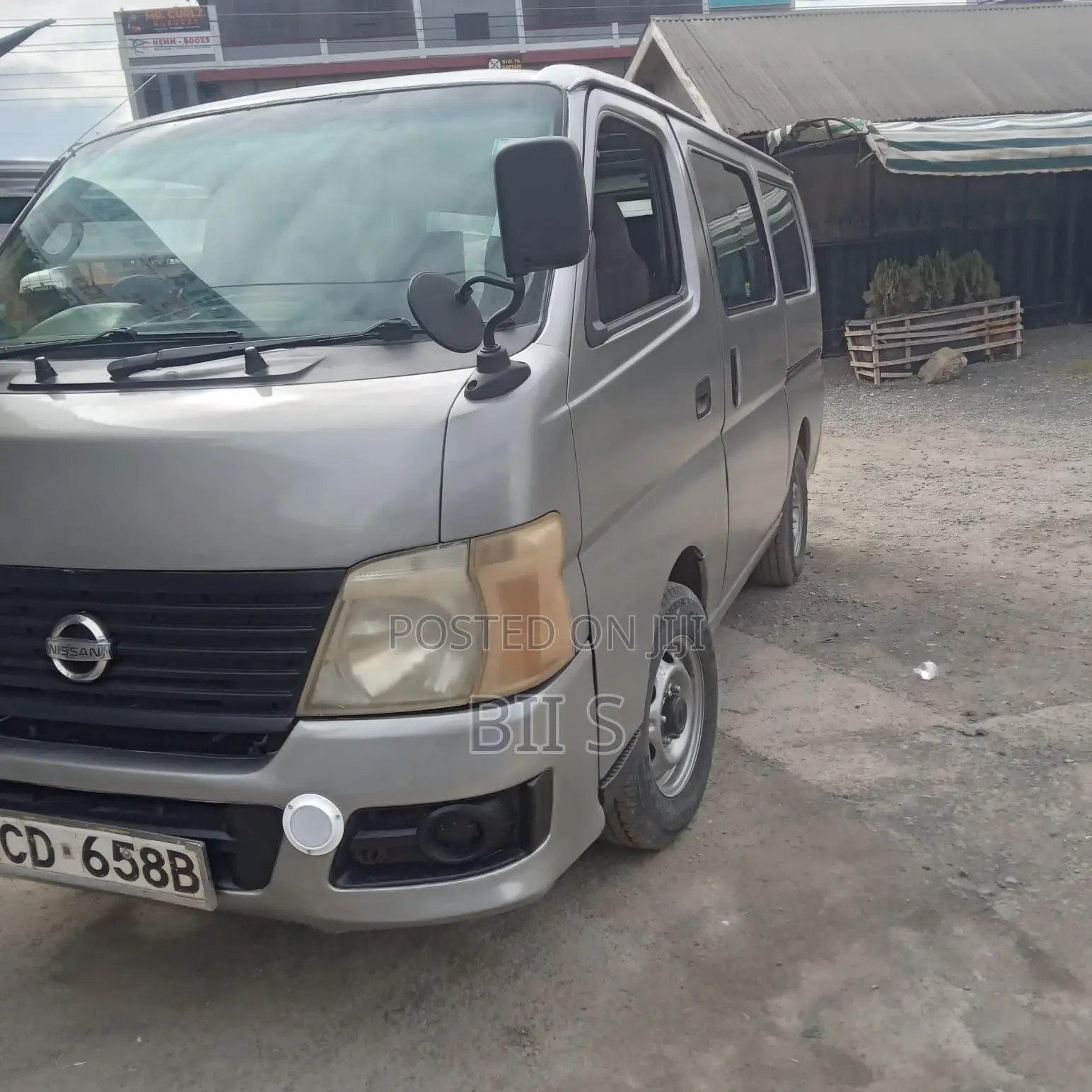 Nissan Caravan (Urvan) 2008 Grey