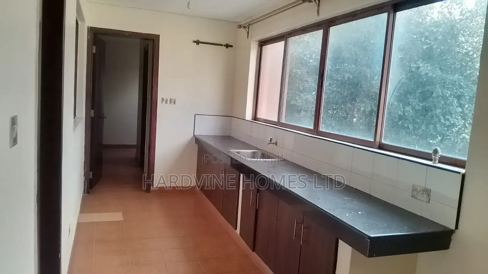 3bdrm Apartment in Lavington for rent