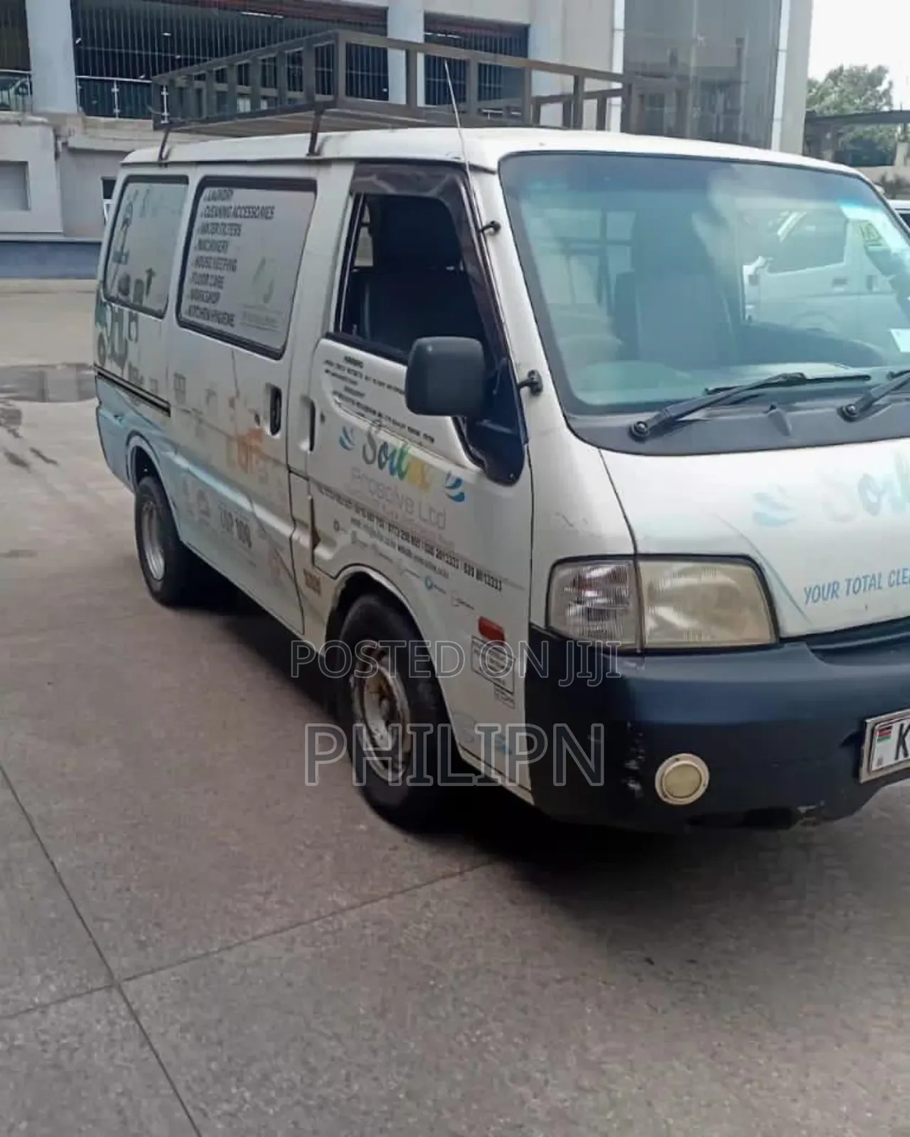 Mazda Bongo 2013 White