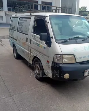 Mazda Bongo 2013 White