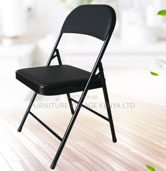 Black Foldable Study Seat