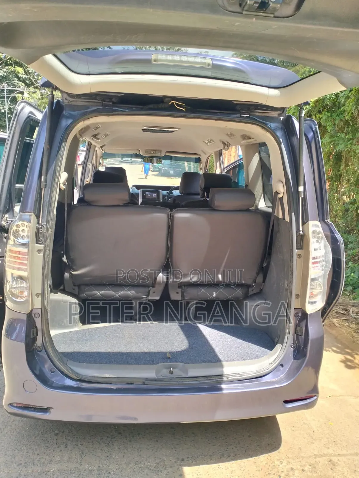 Toyota Voxy 2008 Blue