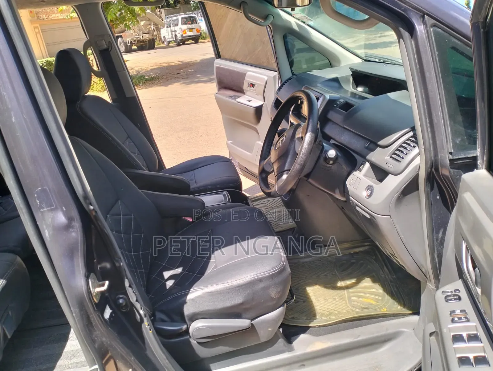 Toyota Voxy 2008 Blue