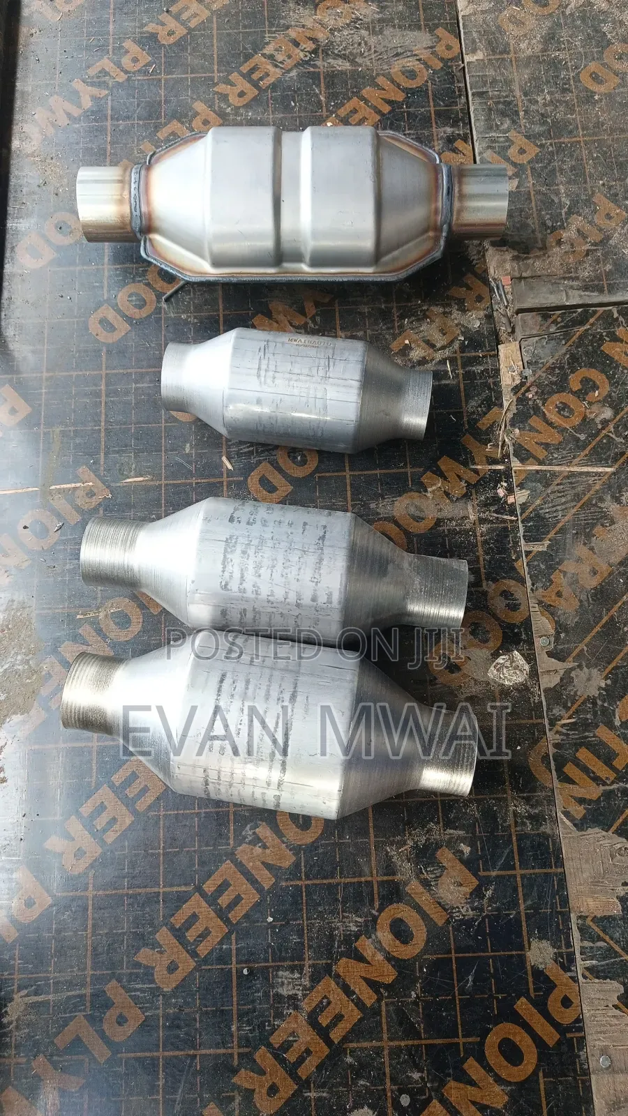 Toyota Ractis 2sz Engine 2010 Catalytic Convertor Available