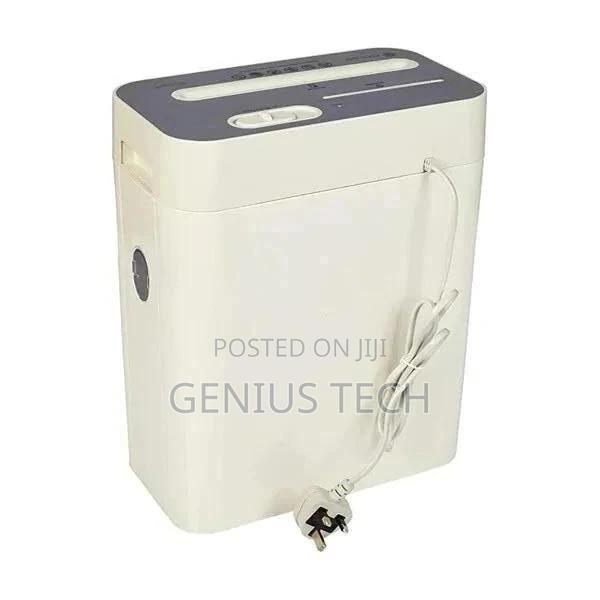 Mc1040 Micro-cut Paper Shredder (10-sheet Capacity)