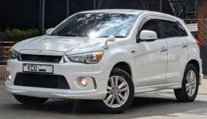 Mitsubishi RVR 2.0 2012 White
