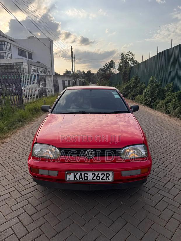 Volkswagen Golf 1996 Red