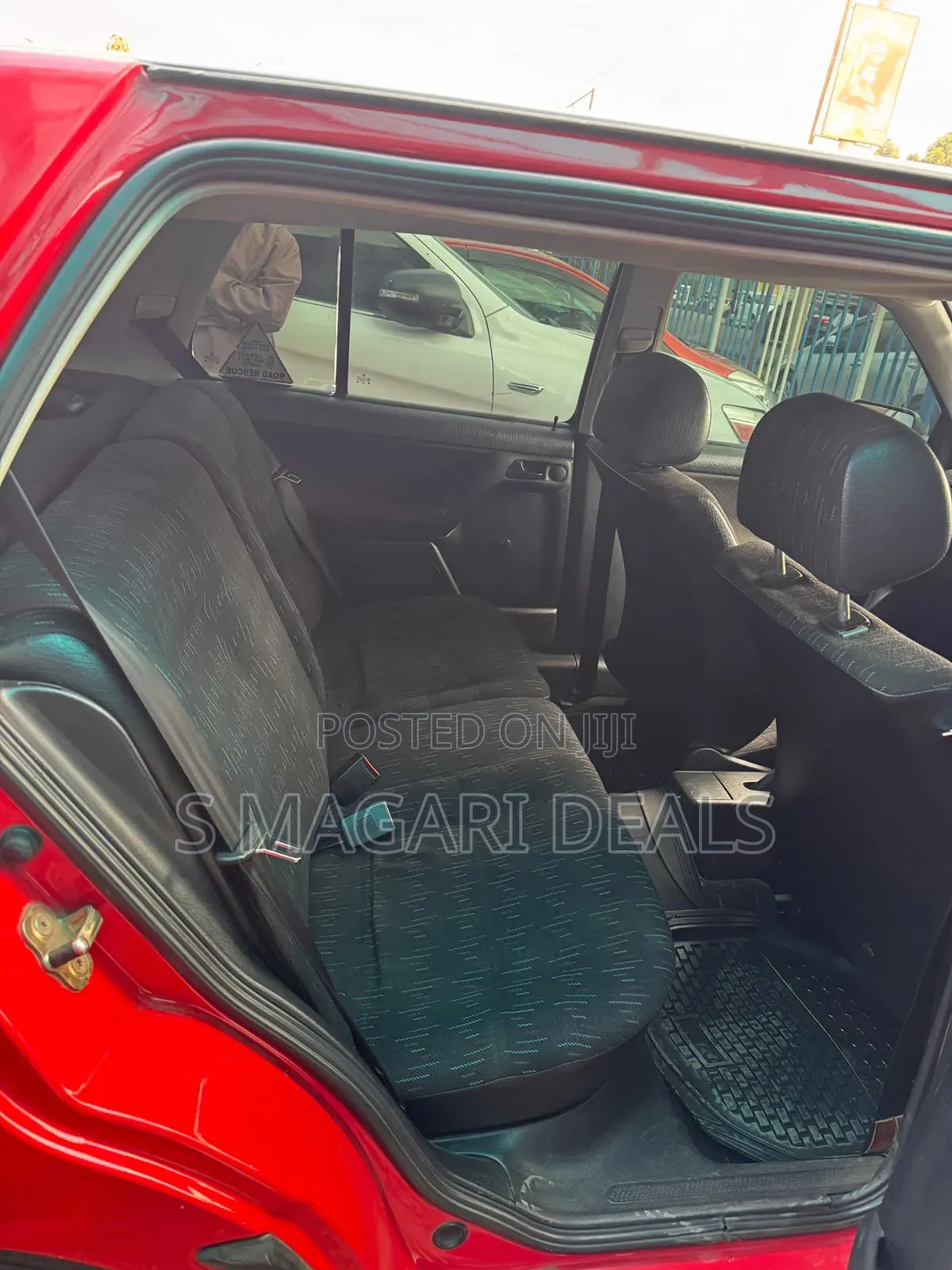 Volkswagen Golf 1996 Red