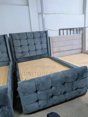 4x6 Chester Bed Rectangular Tufted Velvet Frame