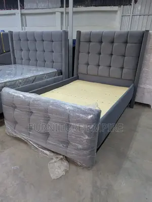 4x6 Grey Chester Bed Rectangular Tufted Velvet Frame