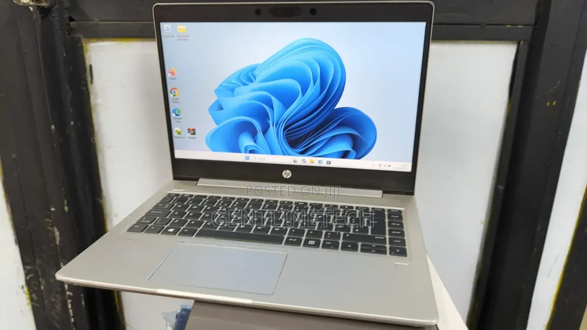 Laptop HP 8GB AMD Ryzen 5 SSD 256GB