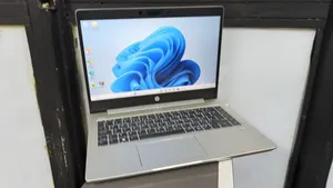 Laptop HP 8GB AMD Ryzen 5 SSD 256GB