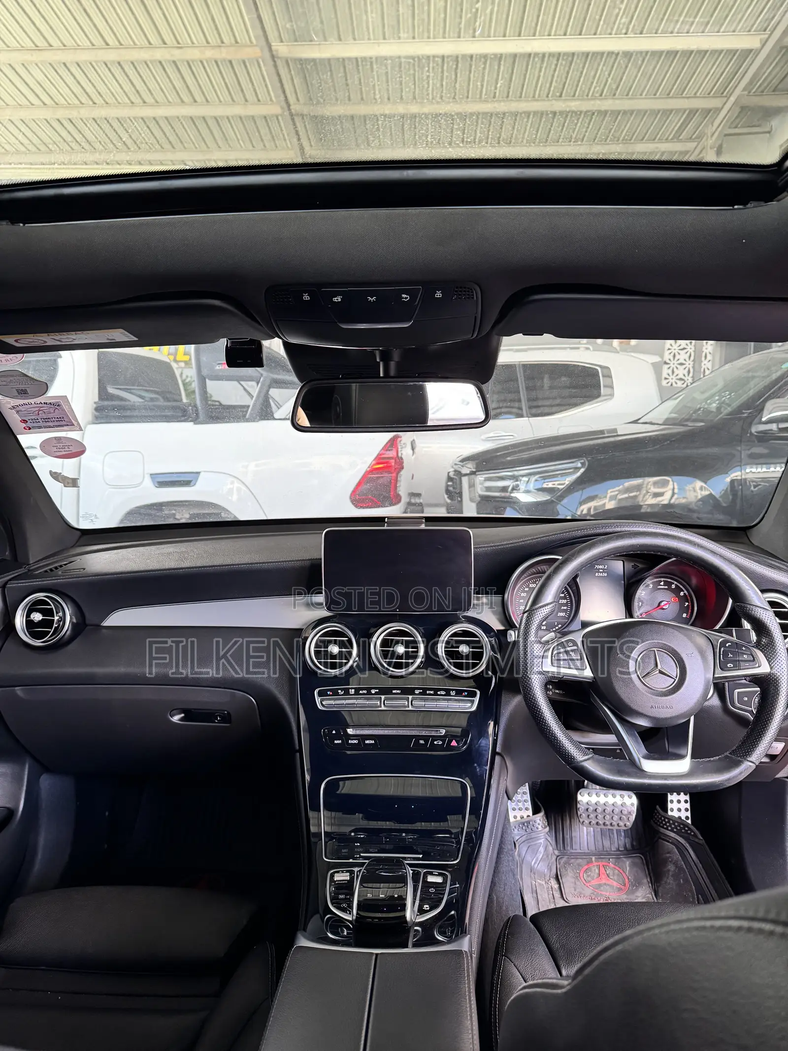 Mercedes-Benz GLC-Class GLC250 Sport Utility 4-Door (2.0L, 4cyl Turbo)