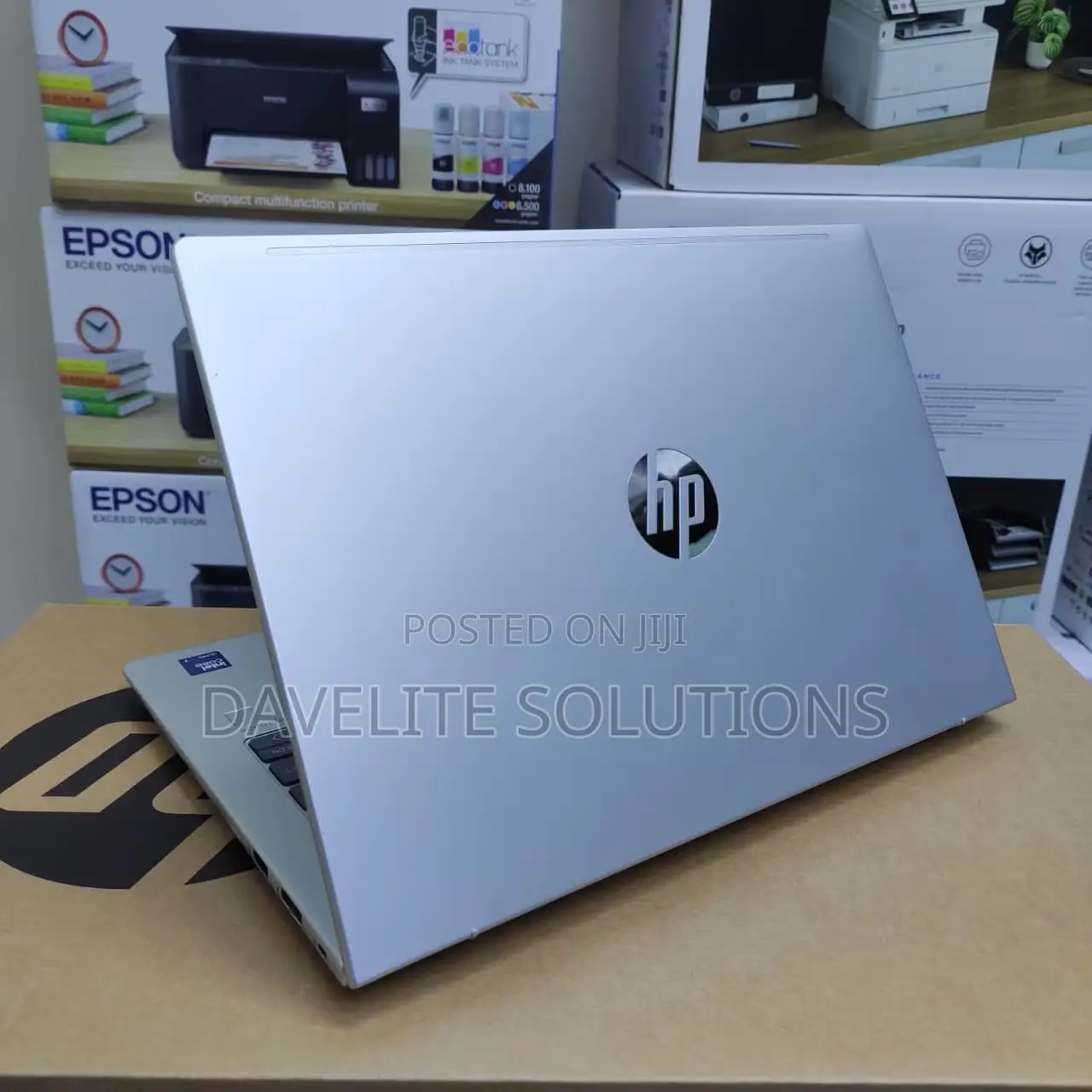 New Laptop HP 16GB Intel Core Ultra 7 SSD 512GB