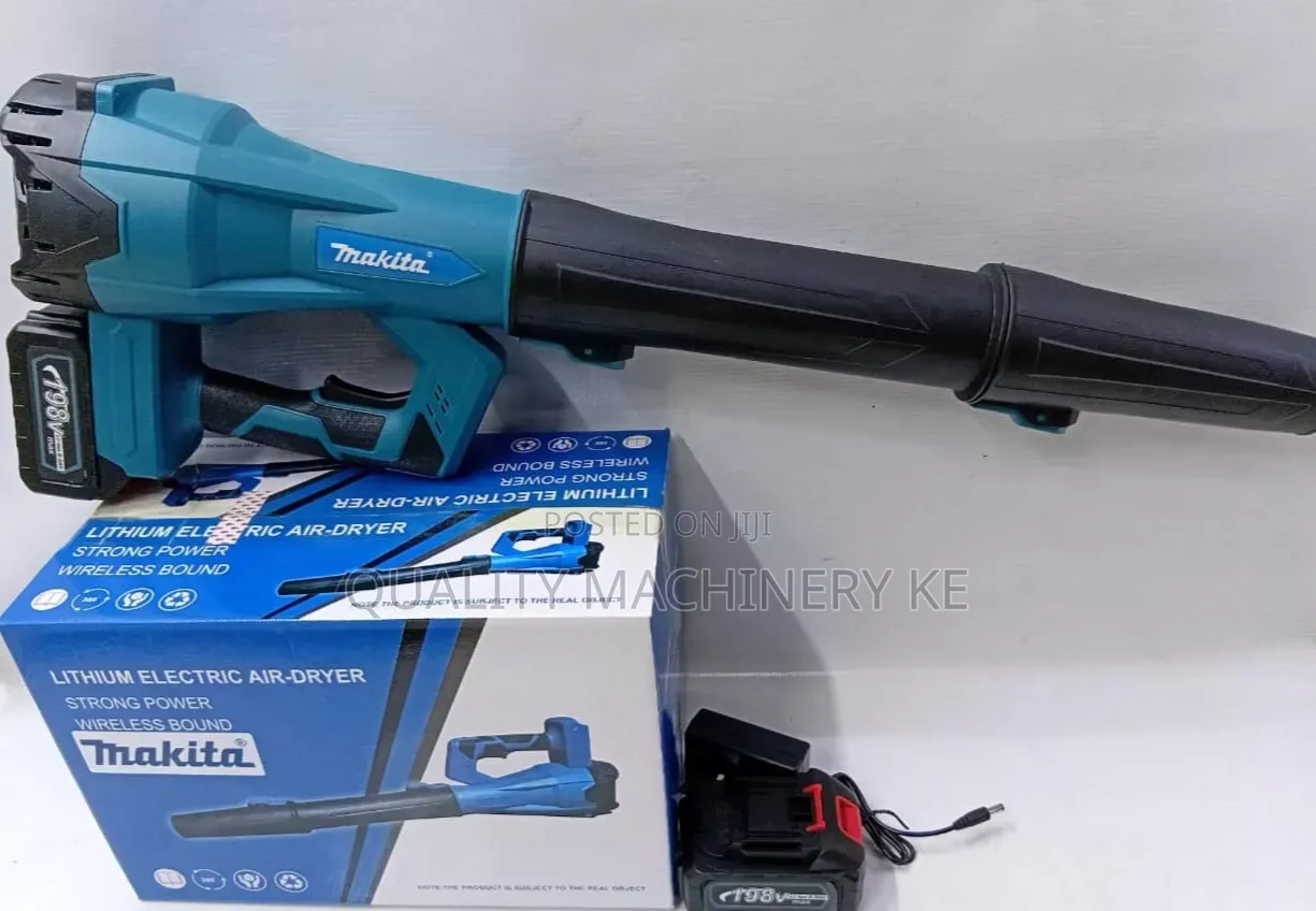 Lightweight Makita Leaf Blower