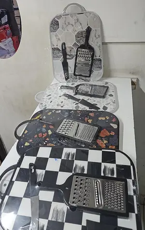 Cutting Board Set 37x24 Cm With Knife and Grater (Hbc