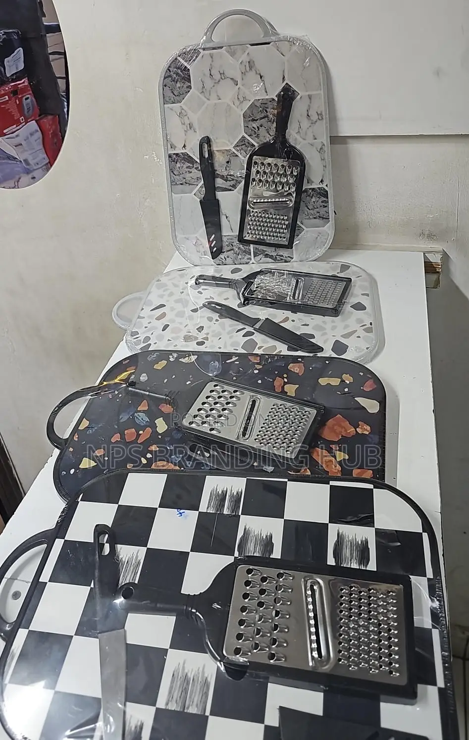 Cutting Board Set 37x24 Cm With Knife and Grater (Hbc
