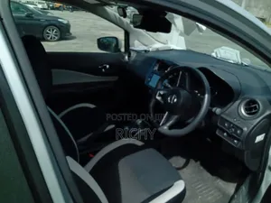 Nissan Note 1.2 Hybrid 2019 Silver
