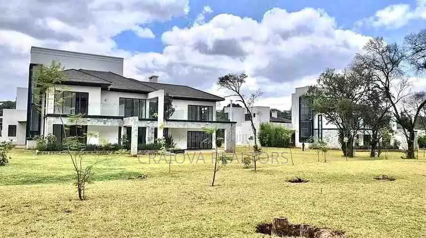 5bdrm House in Hardy for sale