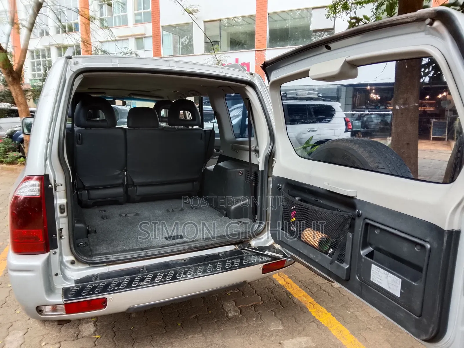 Mitsubishi Pajero 2002 Silver