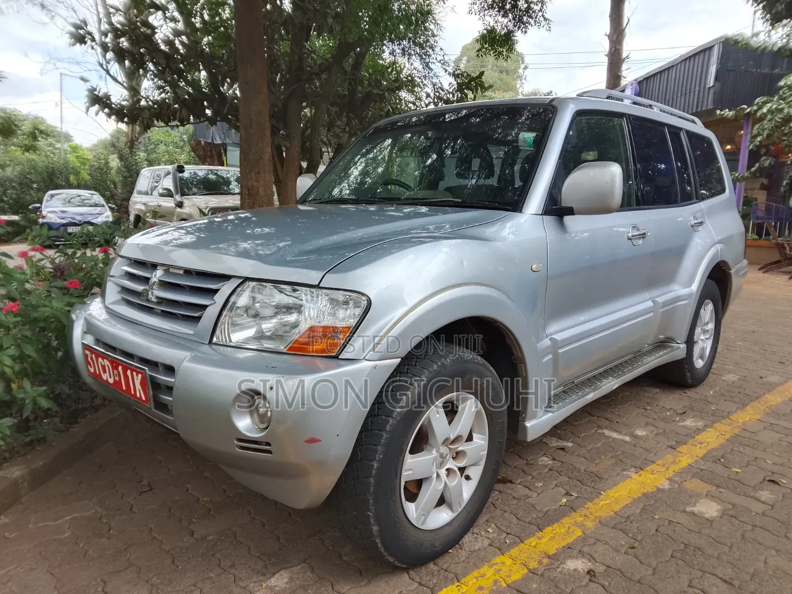 Mitsubishi Pajero 2002 Silver