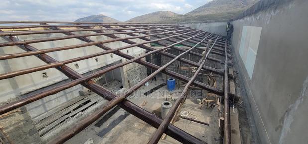 Roofing Poles Timber - thumbnail 3