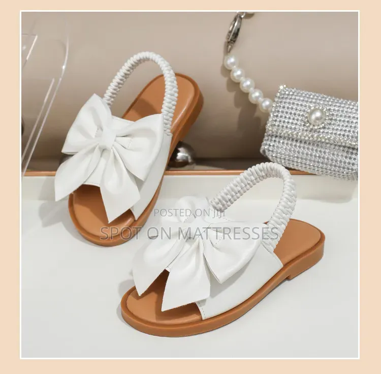 Now Available! Girls' Sandals in Sizes 21-37. Nationwide Delivery.