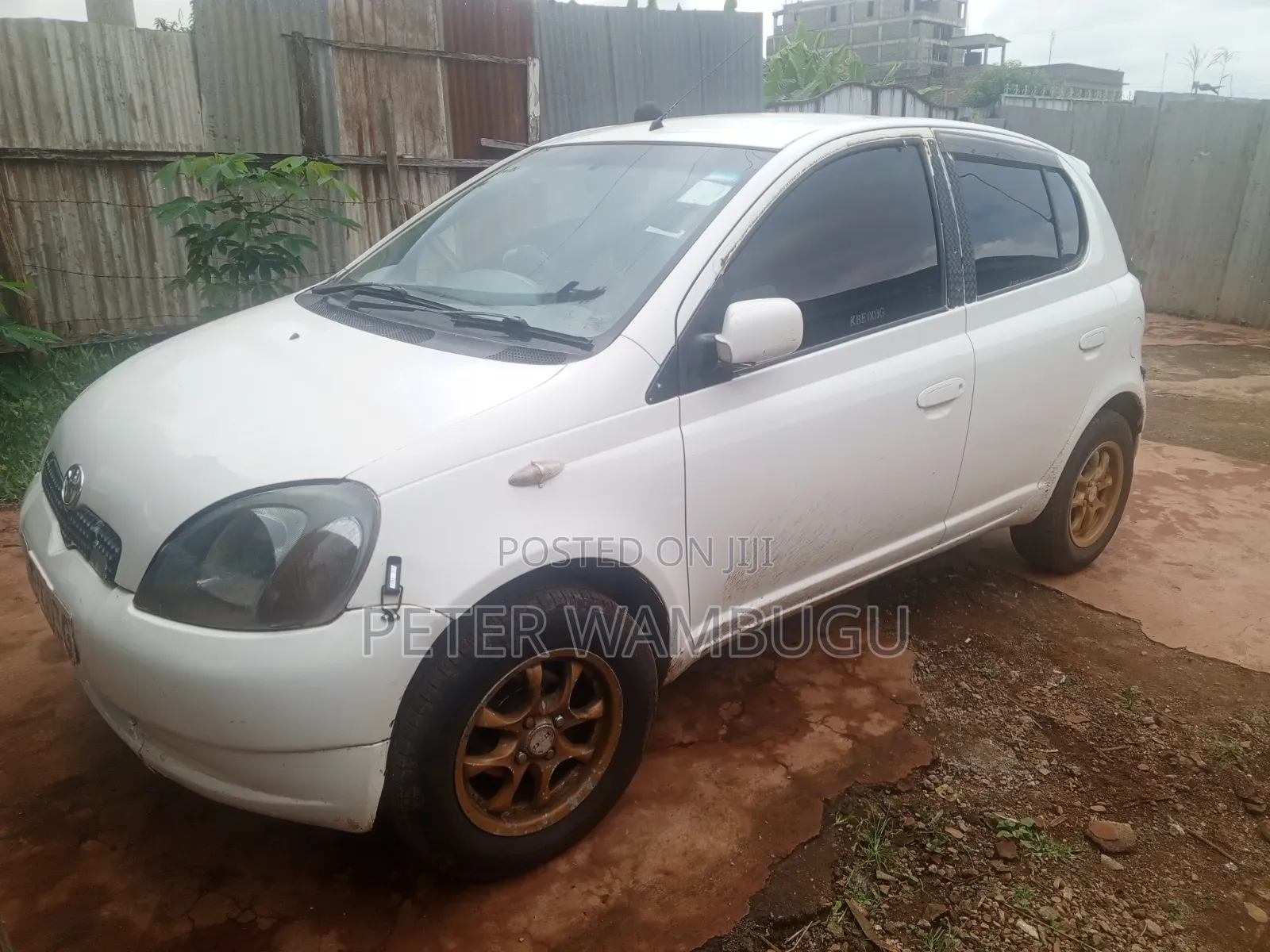 Toyota Vitz 2003 White