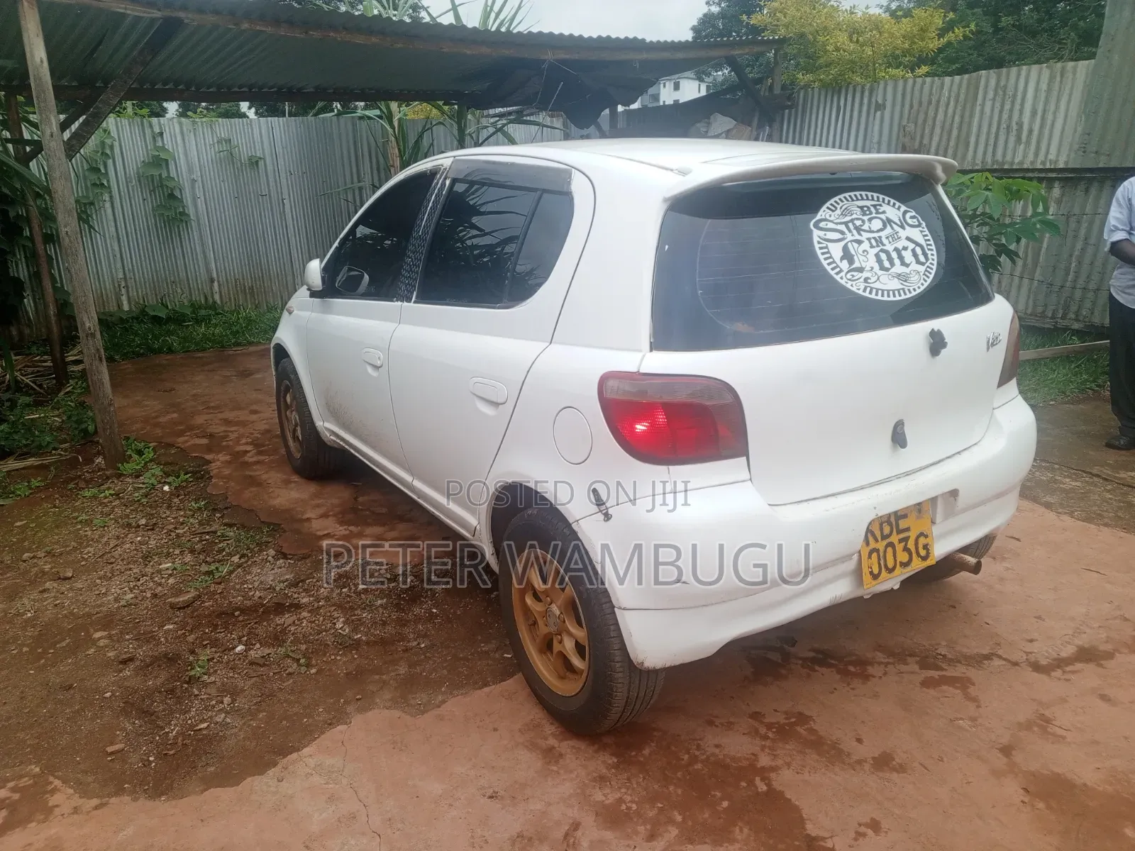 Toyota Vitz 2003 White
