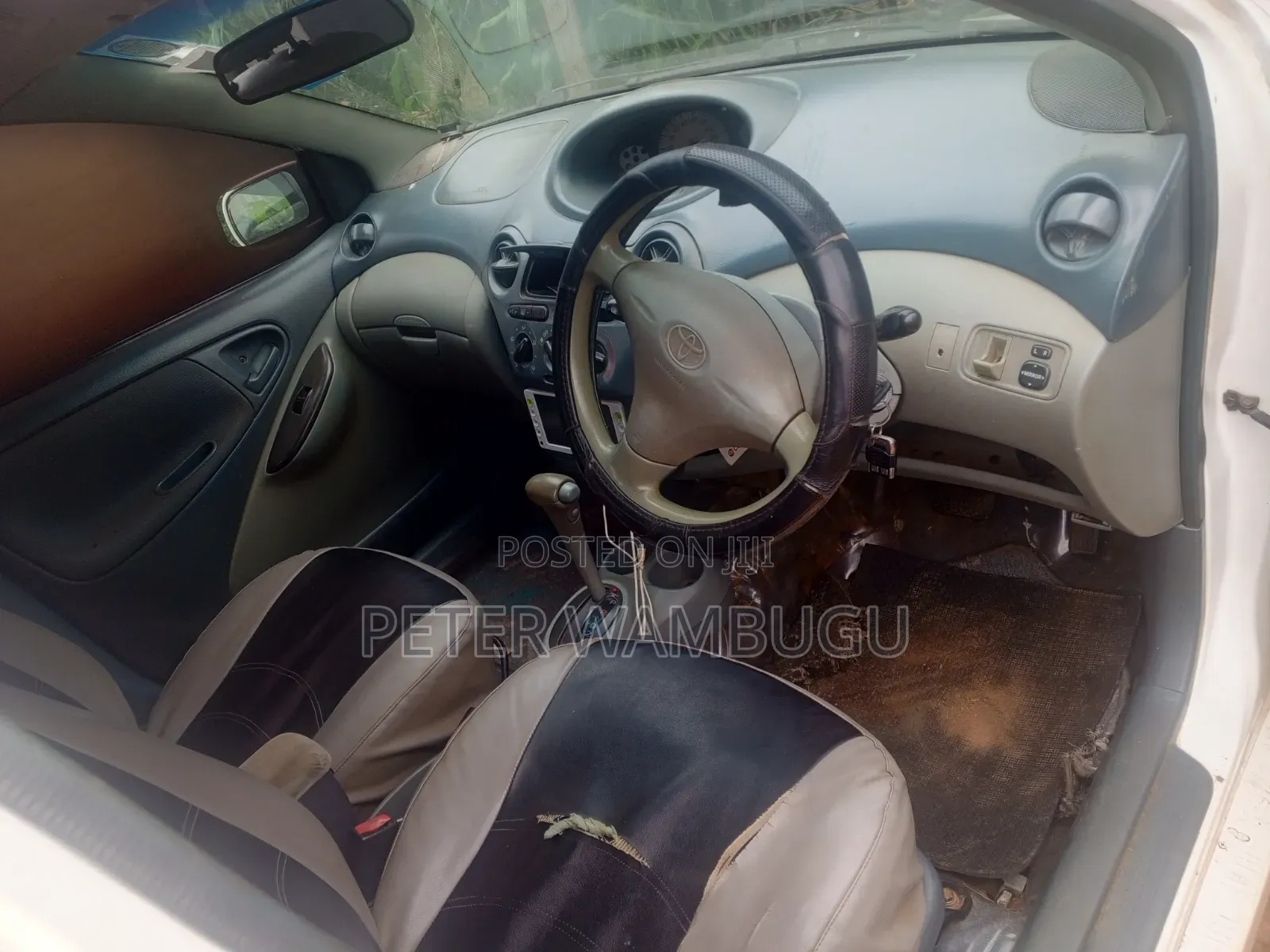 Toyota Vitz 2003 White