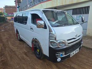 Toyota HiAce 2008 White