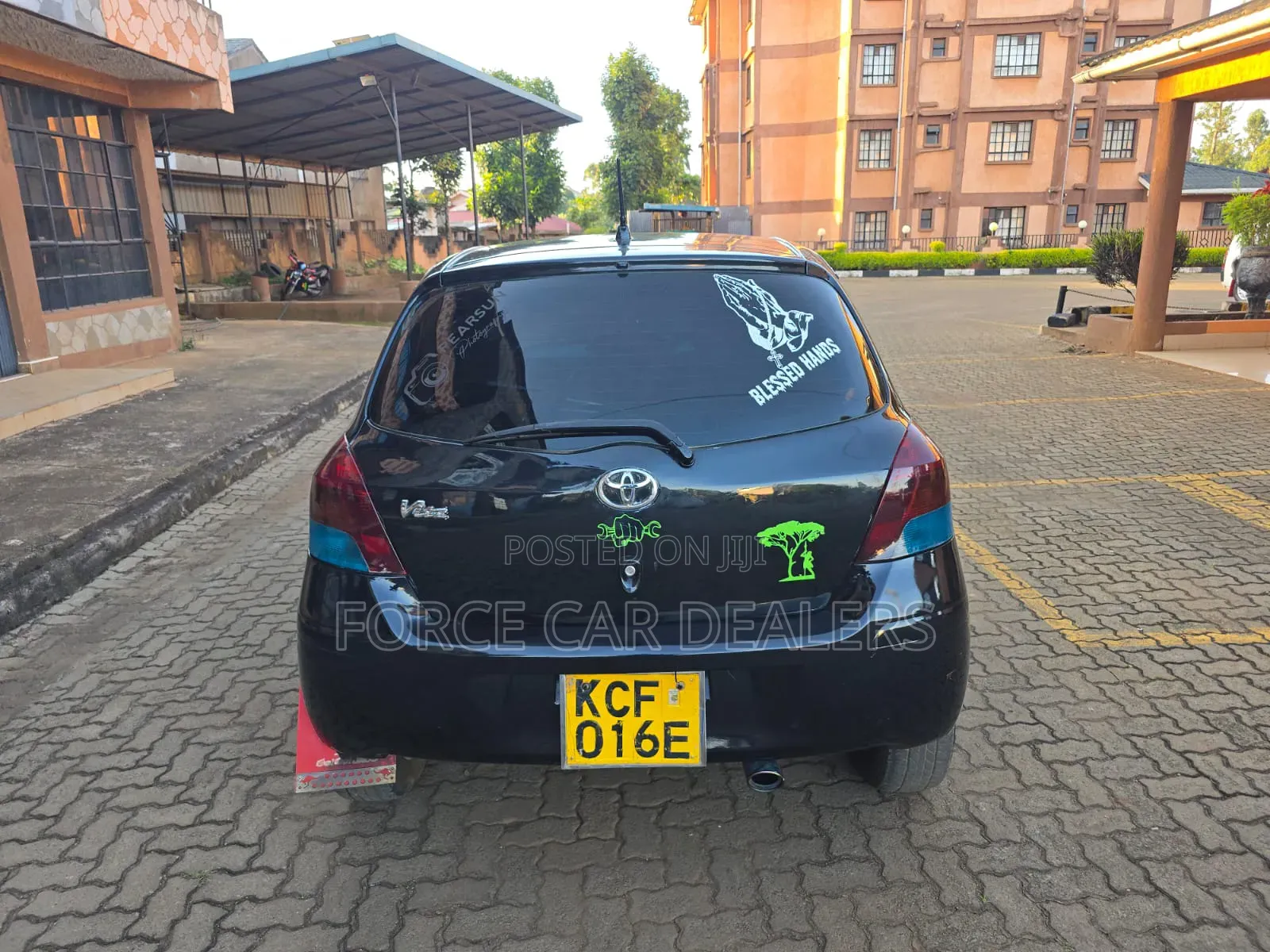 Toyota Vitz 2009 Black