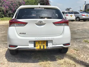 Toyota Auris 2017 White
