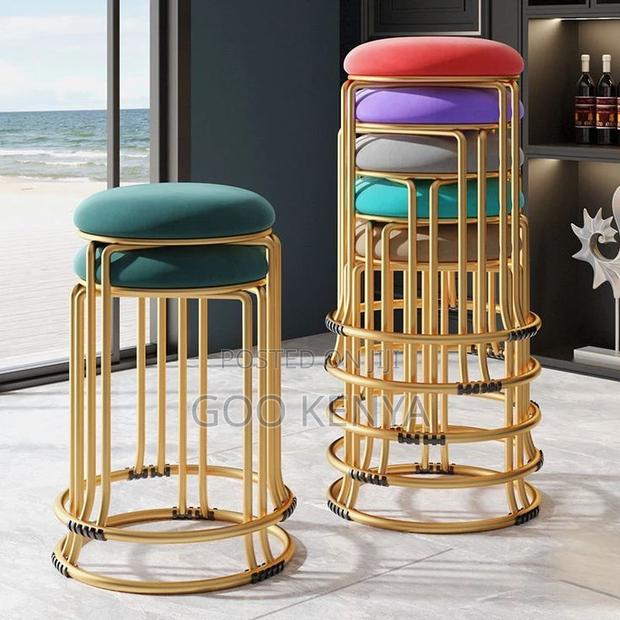 Kitchen Stool;Premium Round Upholstered Stool With Comfortable Padding - thumbnail 4