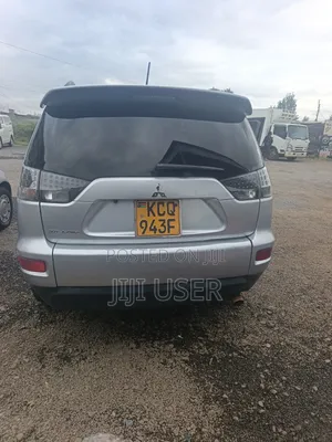 Mitsubishi Outlander 2011 Silver