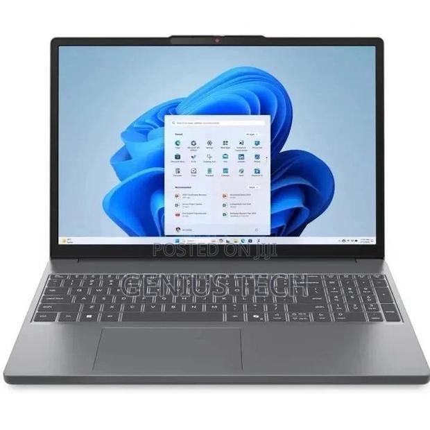 New Laptop Lenovo Ideapad 3 16GB Intel Core i5 SSD 512GB - main view