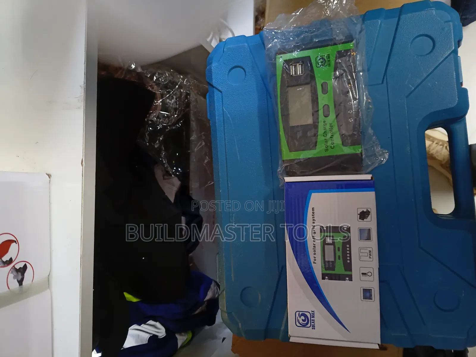 Solar Max PWM Charge Controller