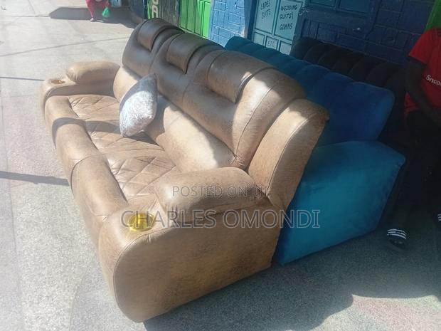 3seater Semi Recliner Armrest