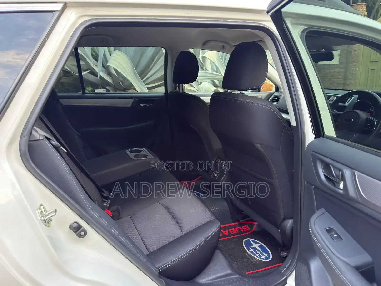 Subaru Outback 2018 White