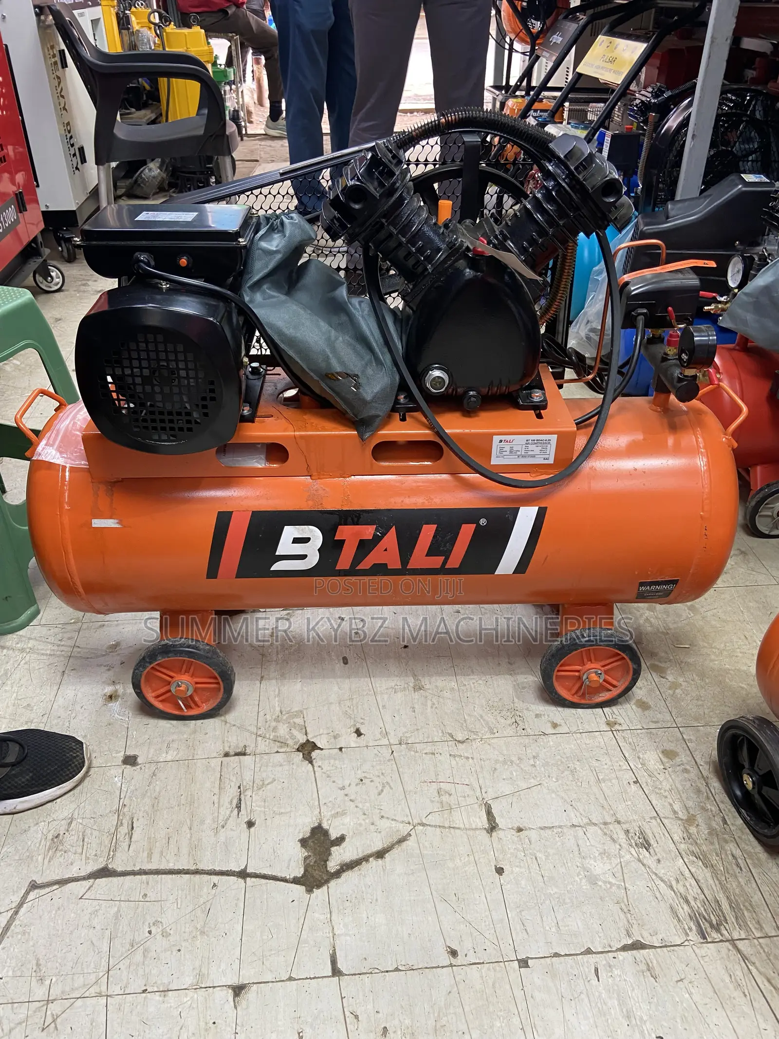 Btali 100-Litre Heavy-Duty Single-Phase Air Compressor,