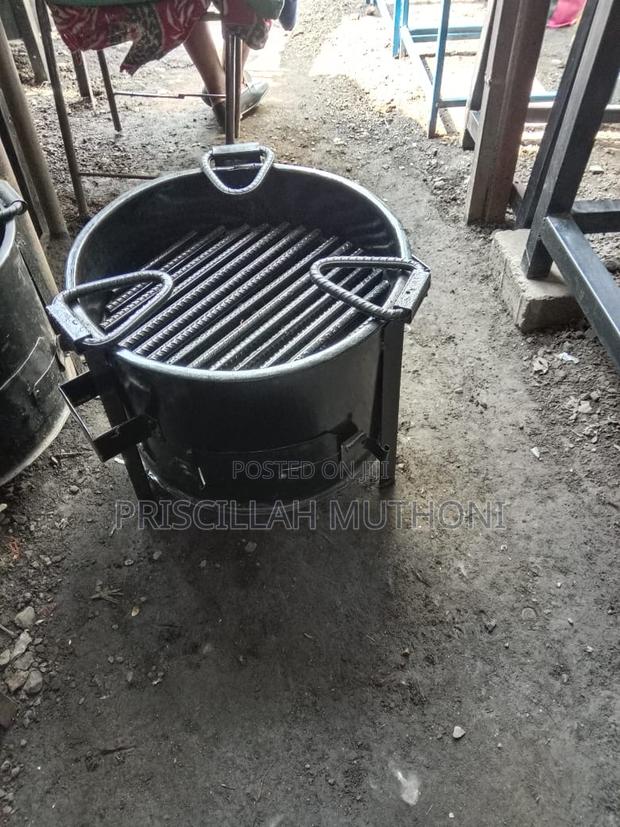 Heavy Duty Round Charcoal Grill Jiko