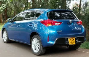 Toyota Auris 2013 Blue