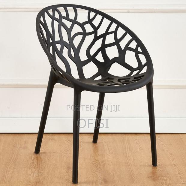 Plastic Chairs - thumbnail 5