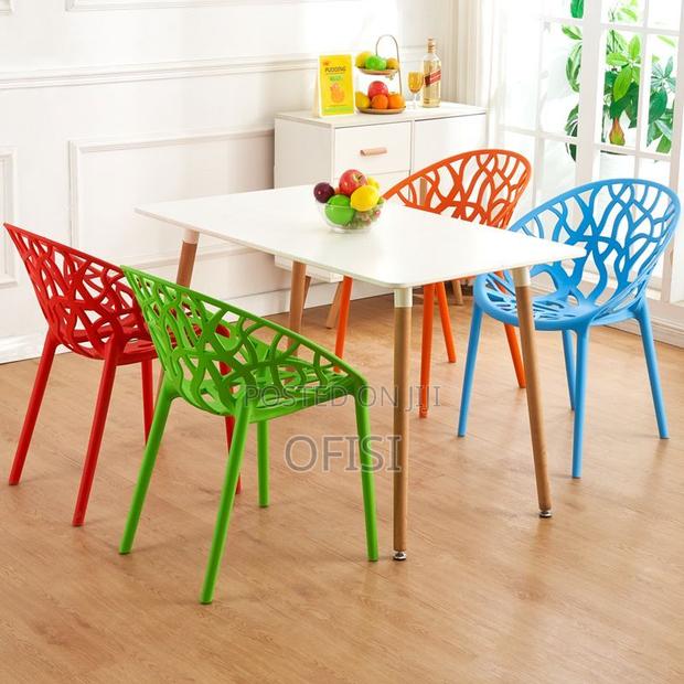 Plastic Chairs - thumbnail 8