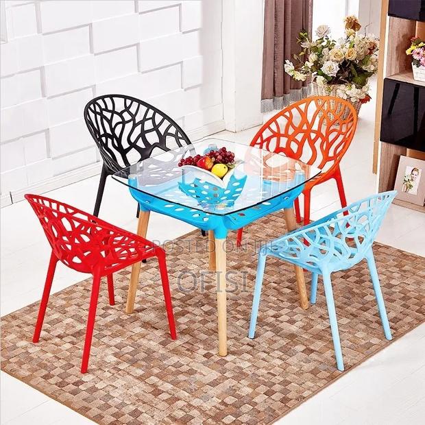 Plastic Chairs - thumbnail 14
