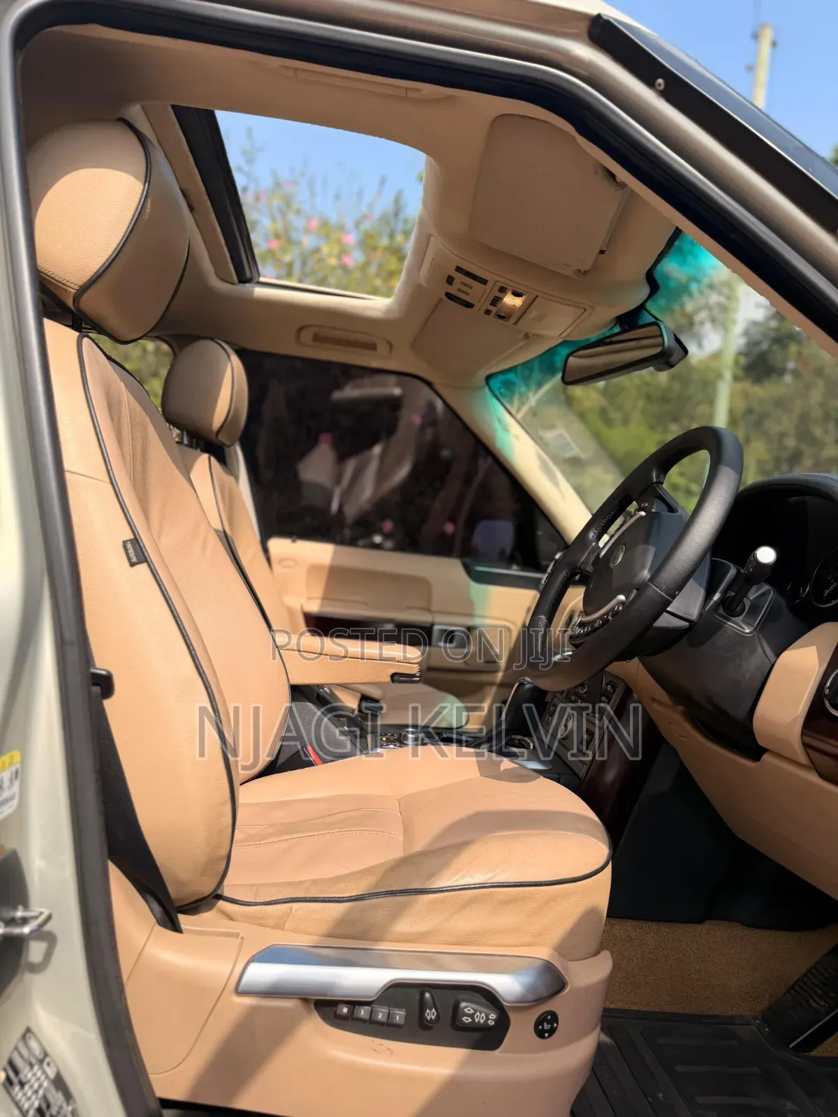 Land Rover Range Rover Vogue 2008 Gold