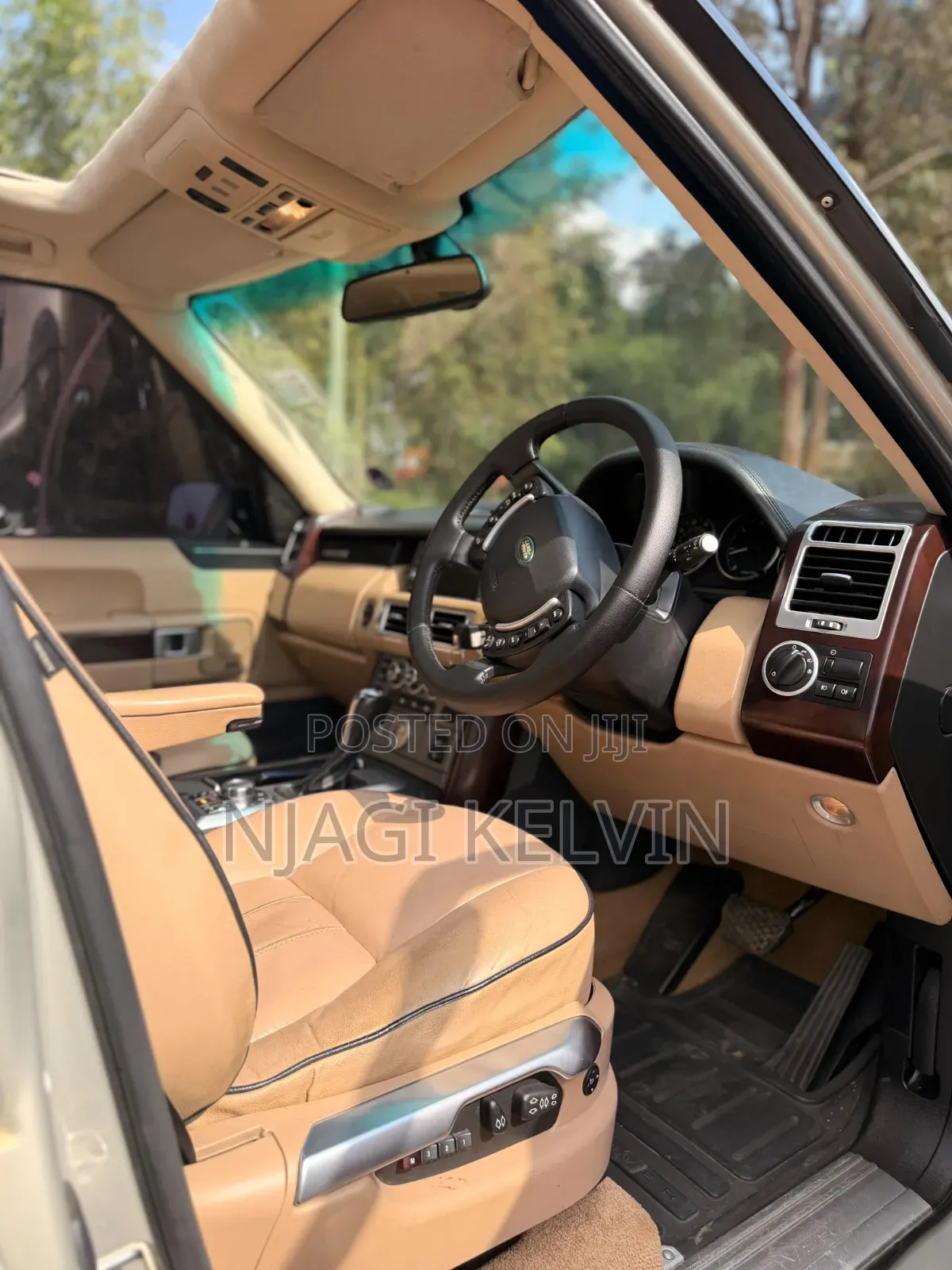 Land Rover Range Rover Vogue 2008 Gold