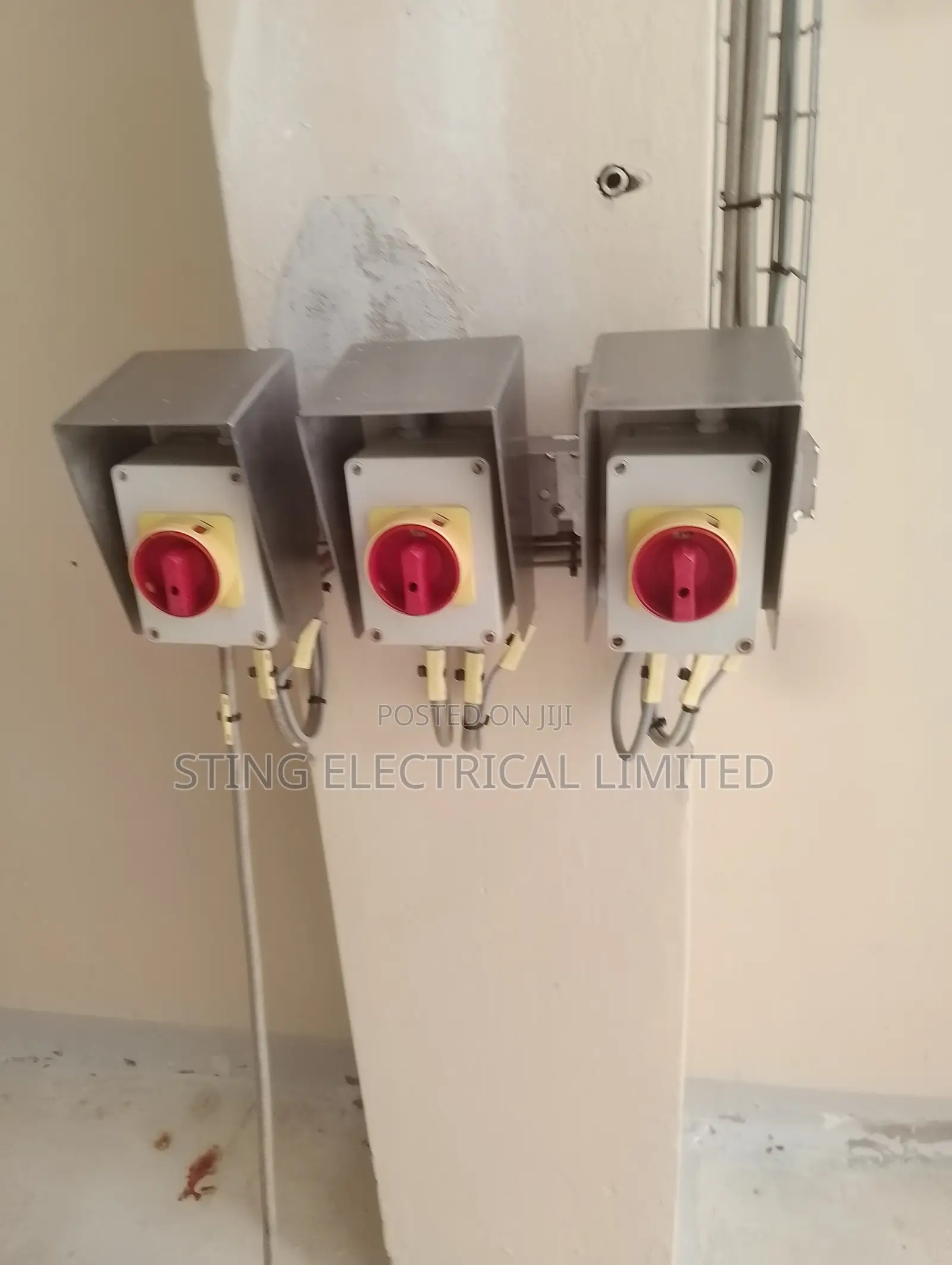 Industrial Motor Starters Installation and Power Factor Correction